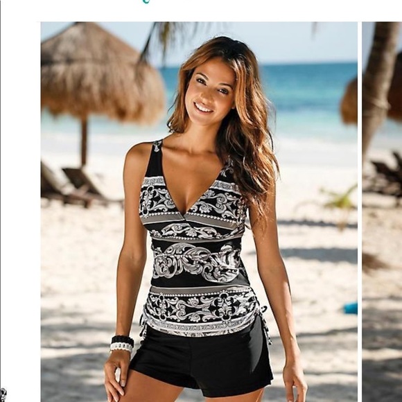 NWT Black and white stripedCUTE TANKINI SET medium - Picture 5 of 9